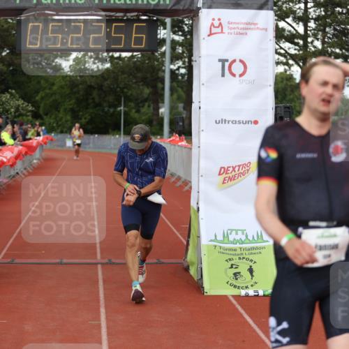 14.06.2026 - 7 Türme Triathlon Andreas Tolksdorf http://msf.ph/oto/9807600 14.06.2026 16:22:55 Ziel 1261, 1316, 1422, 1446, 1487 meine-sportfotos.de