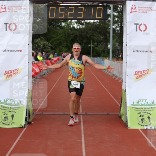14.06.2026 - 7 Türme Triathlon Andreas Tolksdorf http://msf.ph/oto/9807606 14.06.2026 16:23:09 Ziel 1278 meine-sportfotos.de