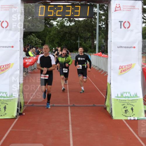 14.06.2026 - 7 Türme Triathlon Andreas Tolksdorf http://msf.ph/oto/9807636 14.06.2026 16:23:30 Ziel 697, 783, 1267, 1339, 1356, 1784 meine-sportfotos.de