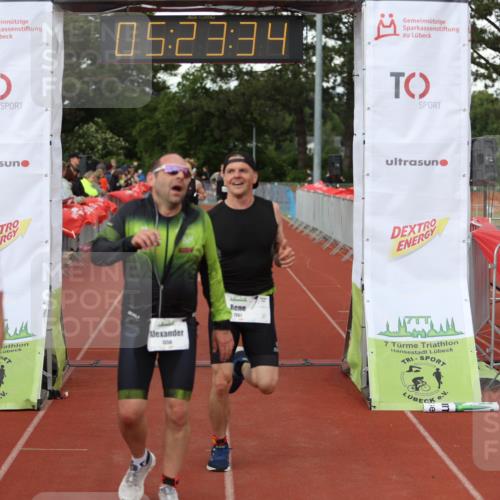 14.06.2026 - 7 Türme Triathlon Andreas Tolksdorf http://msf.ph/oto/9807640 14.06.2026 16:23:33 Ziel 697, 783, 1205, 1267, 1339, 1356 meine-sportfotos.de