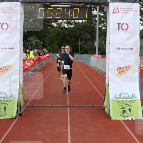 14.06.2026 - 7 Türme Triathlon Andreas Tolksdorf http://msf.ph/oto/9807663 14.06.2026 16:23:59 Ziel 601, 867, 868, 1324, 1453, 1471 meine-sportfotos.de