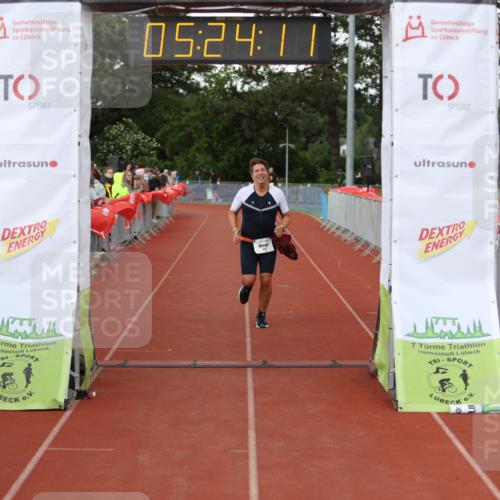 14.06.2026 - 7 Türme Triathlon Andreas Tolksdorf http://msf.ph/oto/9807670 14.06.2026 16:24:10 Ziel 601, 1277, 1453 meine-sportfotos.de