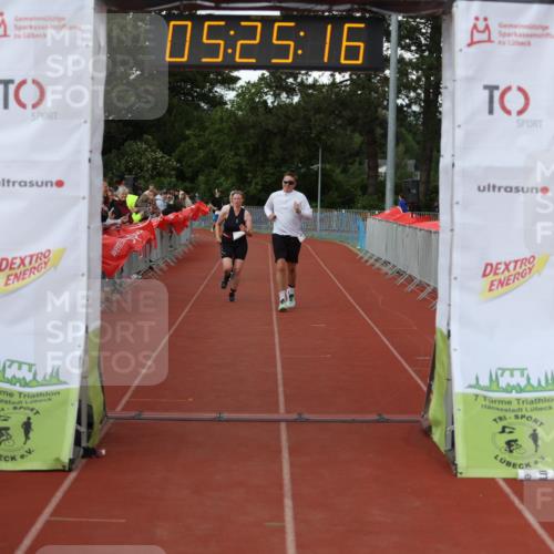 14.06.2026 - 7 Türme Triathlon Andreas Tolksdorf http://msf.ph/oto/9807697 14.06.2026 16:25:14 Ziel 970, 1323, 1460 meine-sportfotos.de