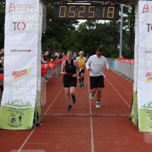14.06.2026 - 7 Türme Triathlon Andreas Tolksdorf http://msf.ph/oto/9807710 14.06.2026 16:25:17 Ziel 970, 1323, 1460 meine-sportfotos.de
