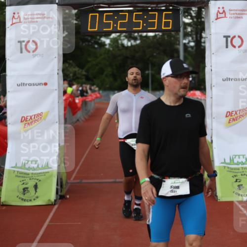 14.06.2026 - 7 Türme Triathlon Andreas Tolksdorf http://msf.ph/oto/9807738 14.06.2026 16:25:34 Ziel 680, 768, 1231, 1242, 1331 meine-sportfotos.de