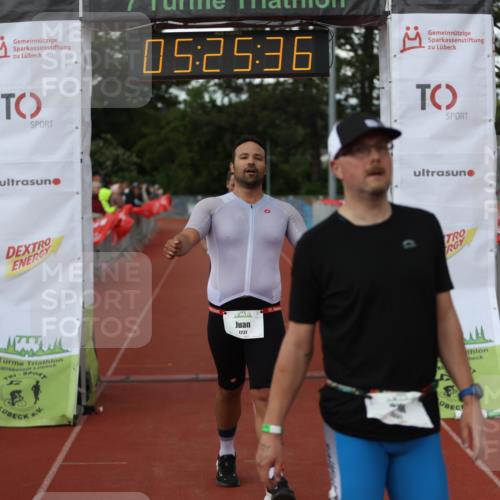 14.06.2026 - 7 Türme Triathlon Andreas Tolksdorf http://msf.ph/oto/9807746 14.06.2026 16:25:35 Ziel 680, 768, 1231, 1242, 1331 meine-sportfotos.de