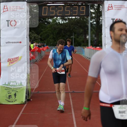 14.06.2026 - 7 Türme Triathlon Andreas Tolksdorf http://msf.ph/oto/9807752 14.06.2026 16:25:38 Ziel 680, 768, 1231, 1242, 1331 meine-sportfotos.de