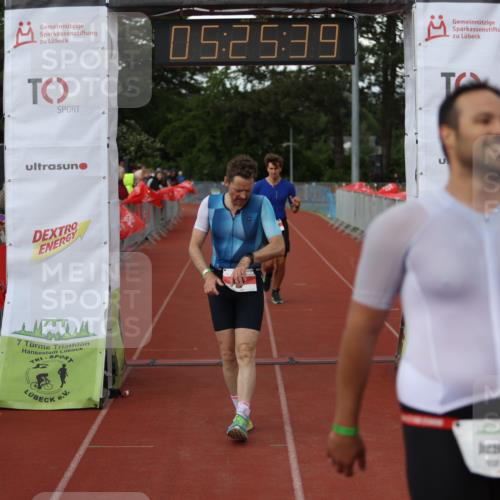 14.06.2026 - 7 Türme Triathlon Andreas Tolksdorf http://msf.ph/oto/9807753 14.06.2026 16:25:38 Ziel 680, 768, 1231, 1242, 1331 meine-sportfotos.de