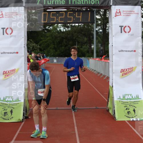 14.06.2026 - 7 Türme Triathlon Andreas Tolksdorf http://msf.ph/oto/9807765 14.06.2026 16:25:40 Ziel 680, 768, 1231, 1242 meine-sportfotos.de