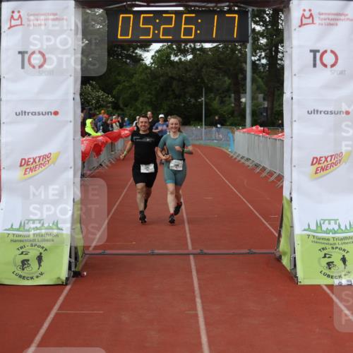 14.06.2026 - 7 Türme Triathlon Andreas Tolksdorf http://msf.ph/oto/9807813 14.06.2026 16:26:16 Ziel 672, 1457, 1777 meine-sportfotos.de