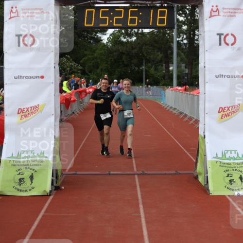 14.06.2026 - 7 Türme Triathlon Andreas Tolksdorf http://msf.ph/oto/9807818 14.06.2026 16:26:16 Ziel 672, 1457, 1777 meine-sportfotos.de