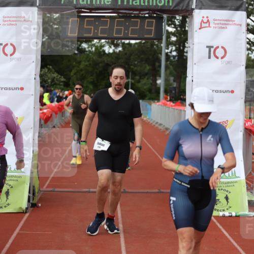 14.06.2026 - 7 Türme Triathlon Andreas Tolksdorf http://msf.ph/oto/9807857 14.06.2026 16:26:28 Ziel 672, 687, 854, 1124, 1310, 1775 meine-sportfotos.de