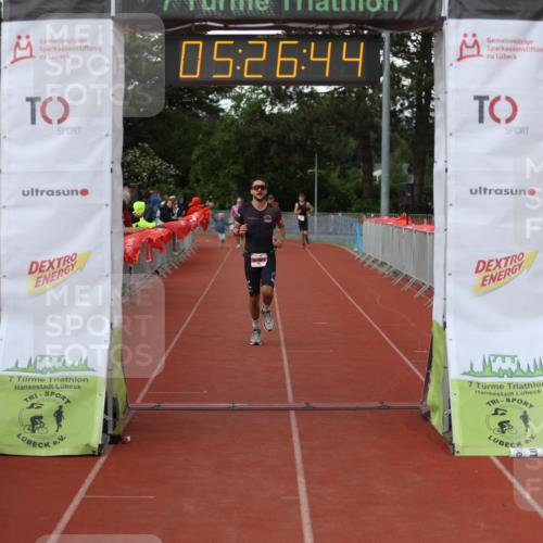 14.06.2026 - 7 Türme Triathlon Andreas Tolksdorf http://msf.ph/oto/9807899 14.06.2026 16:26:43 Ziel 695, 1775 meine-sportfotos.de