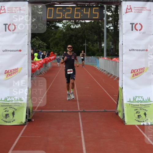 14.06.2026 - 7 Türme Triathlon Andreas Tolksdorf http://msf.ph/oto/9807912 14.06.2026 16:26:44 Ziel 695, 1775 meine-sportfotos.de