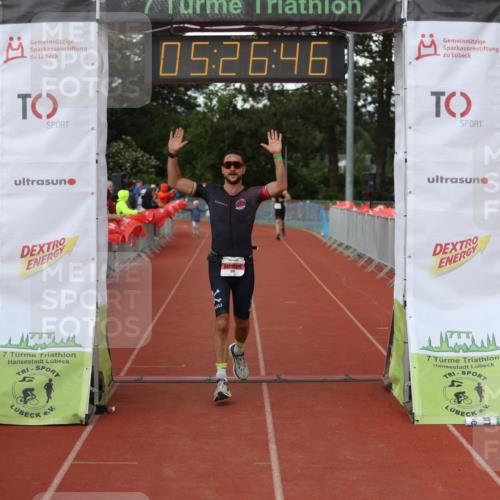 14.06.2026 - 7 Türme Triathlon Andreas Tolksdorf http://msf.ph/oto/9807918 14.06.2026 16:26:45 Ziel 695, 1254 meine-sportfotos.de