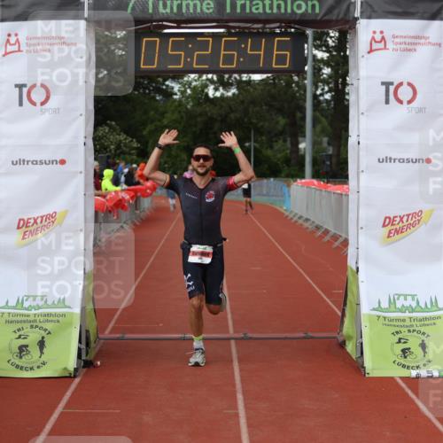 14.06.2026 - 7 Türme Triathlon Andreas Tolksdorf http://msf.ph/oto/9807920 14.06.2026 16:26:45 Ziel 695, 1254 meine-sportfotos.de