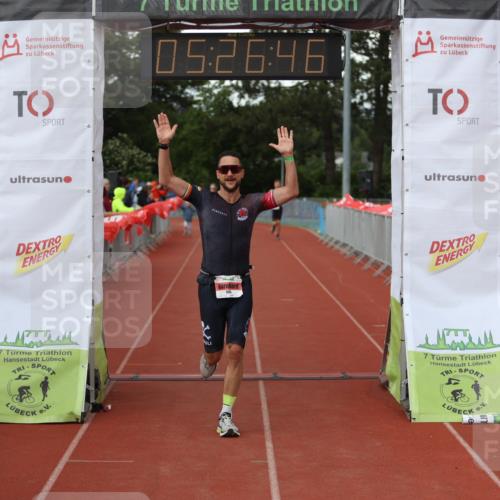 14.06.2026 - 7 Türme Triathlon Andreas Tolksdorf http://msf.ph/oto/9807925 14.06.2026 16:26:45 Ziel 695, 1254 meine-sportfotos.de