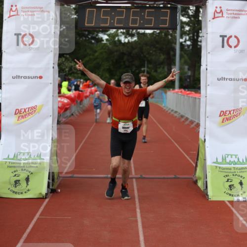14.06.2026 - 7 Türme Triathlon Andreas Tolksdorf http://msf.ph/oto/9807950 14.06.2026 16:26:52 Ziel 695, 1022, 1254, 1396 meine-sportfotos.de