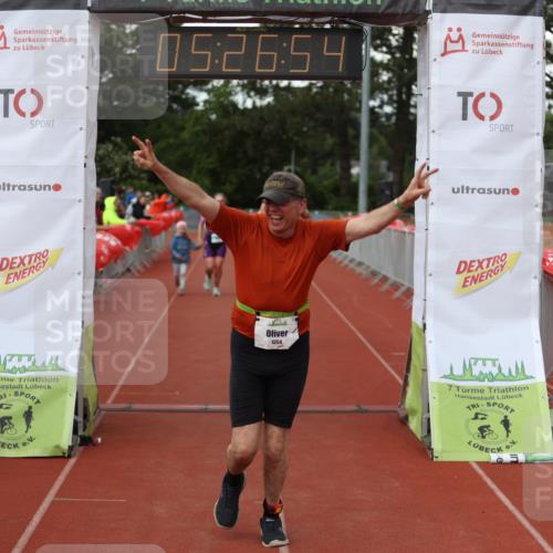 14.06.2026 - 7 Türme Triathlon Andreas Tolksdorf http://msf.ph/oto/9807963 14.06.2026 16:26:53 Ziel 695, 1022, 1254, 1396 meine-sportfotos.de