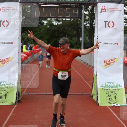 14.06.2026 - 7 Türme Triathlon Andreas Tolksdorf http://msf.ph/oto/9807964 14.06.2026 16:26:53 Ziel 695, 1022, 1254, 1396 meine-sportfotos.de