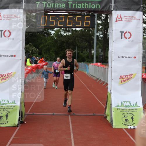 14.06.2026 - 7 Türme Triathlon Andreas Tolksdorf http://msf.ph/oto/9807976 14.06.2026 16:26:54 Ziel 1022, 1254, 1396 meine-sportfotos.de