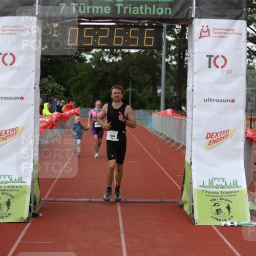 14.06.2026 - 7 Türme Triathlon Andreas Tolksdorf http://msf.ph/oto/9807980 14.06.2026 16:26:55 Ziel 1022, 1254, 1396 meine-sportfotos.de