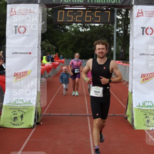 14.06.2026 - 7 Türme Triathlon Andreas Tolksdorf http://msf.ph/oto/9807986 14.06.2026 16:26:56 Ziel 1022, 1254, 1396 meine-sportfotos.de