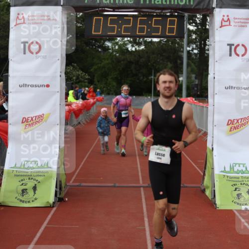 14.06.2026 - 7 Türme Triathlon Andreas Tolksdorf http://msf.ph/oto/9807988 14.06.2026 16:26:56 Ziel 1022, 1254, 1396 meine-sportfotos.de