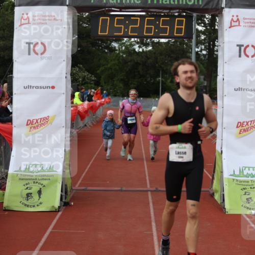 14.06.2026 - 7 Türme Triathlon Andreas Tolksdorf http://msf.ph/oto/9807991 14.06.2026 16:26:57 Ziel 1022, 1254, 1396 meine-sportfotos.de