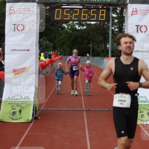14.06.2026 - 7 Türme Triathlon Andreas Tolksdorf http://msf.ph/oto/9807997 14.06.2026 16:26:57 Ziel 1022, 1254, 1396 meine-sportfotos.de