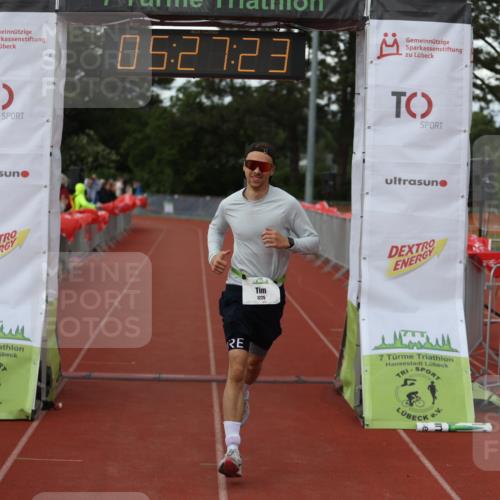 14.06.2026 - 7 Türme Triathlon Andreas Tolksdorf http://msf.ph/oto/9808049 14.06.2026 16:27:22 Ziel 1225 meine-sportfotos.de