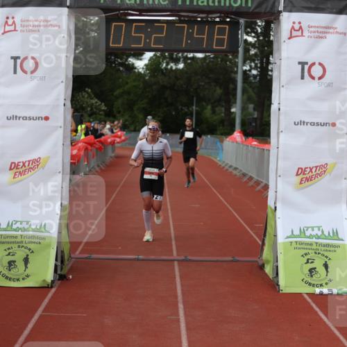 14.06.2026 - 7 Türme Triathlon Andreas Tolksdorf http://msf.ph/oto/9808054 14.06.2026 16:27:47 Ziel 670, 739, 1250 meine-sportfotos.de