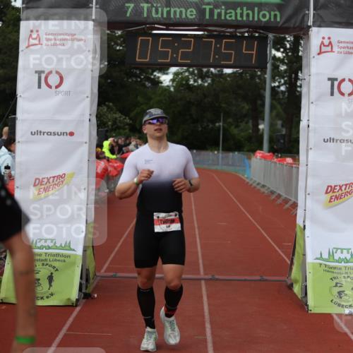 14.06.2026 - 7 Türme Triathlon Andreas Tolksdorf http://msf.ph/oto/9808078 14.06.2026 16:27:53 Ziel 670, 739, 1250 meine-sportfotos.de