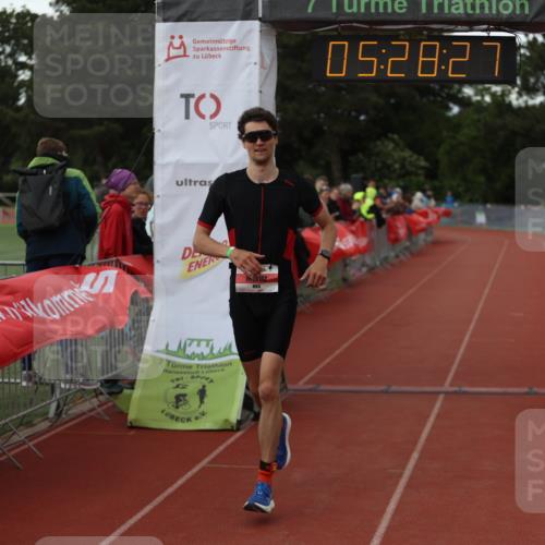 14.06.2026 - 7 Türme Triathlon Andreas Tolksdorf http://msf.ph/oto/9808087 14.06.2026 16:28:26 Ziel 865 meine-sportfotos.de