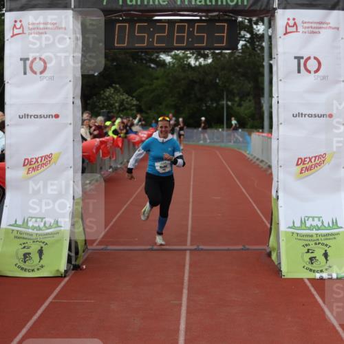 14.06.2026 - 7 Türme Triathlon Andreas Tolksdorf http://msf.ph/oto/9808095 14.06.2026 16:28:53 Ziel 1194 meine-sportfotos.de