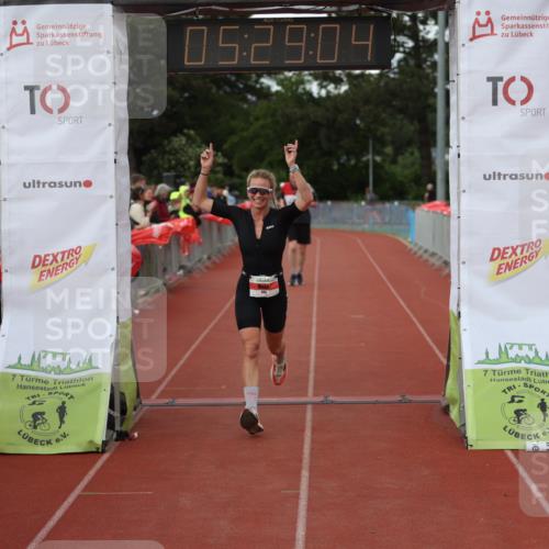 14.06.2026 - 7 Türme Triathlon Andreas Tolksdorf http://msf.ph/oto/9808118 14.06.2026 16:29:03 Ziel 645, 1458 meine-sportfotos.de