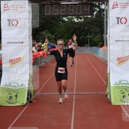 14.06.2026 - 7 Türme Triathlon Andreas Tolksdorf http://msf.ph/oto/9808120 14.06.2026 16:29:03 Ziel 645, 1458 meine-sportfotos.de