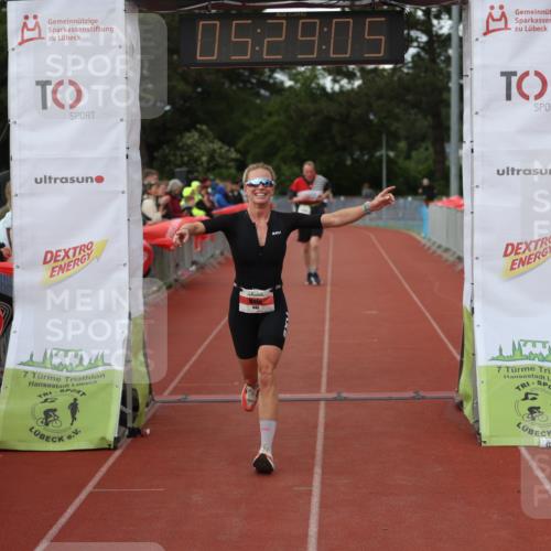 14.06.2026 - 7 Türme Triathlon Andreas Tolksdorf http://msf.ph/oto/9808122 14.06.2026 16:29:04 Ziel 645, 1458 meine-sportfotos.de