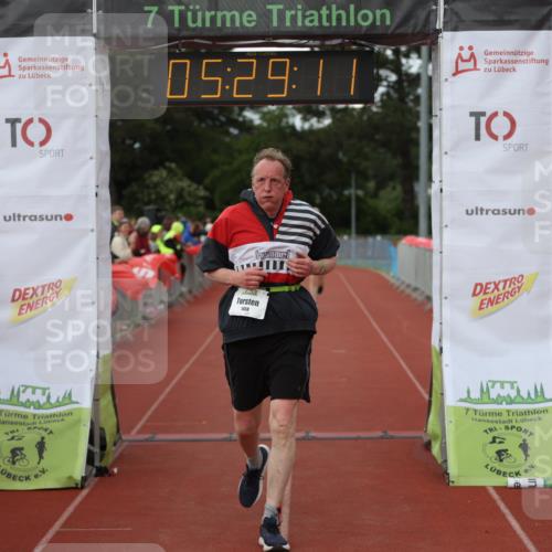 14.06.2026 - 7 Türme Triathlon Andreas Tolksdorf http://msf.ph/oto/9808138 14.06.2026 16:29:10 Ziel 645, 1155, 1281, 1458 meine-sportfotos.de