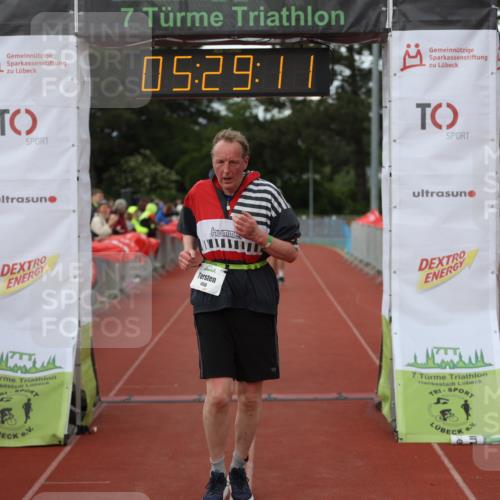 14.06.2026 - 7 Türme Triathlon Andreas Tolksdorf http://msf.ph/oto/9808141 14.06.2026 16:29:10 Ziel 645, 1155, 1281, 1458 meine-sportfotos.de