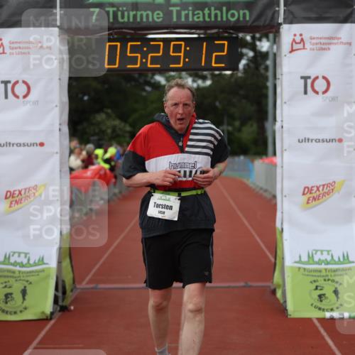 14.06.2026 - 7 Türme Triathlon Andreas Tolksdorf http://msf.ph/oto/9808146 14.06.2026 16:29:11 Ziel 645, 1155, 1281, 1458 meine-sportfotos.de
