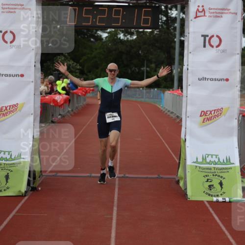 14.06.2026 - 7 Türme Triathlon Andreas Tolksdorf http://msf.ph/oto/9808148 14.06.2026 16:29:15 Ziel 1155, 1281, 1458 meine-sportfotos.de