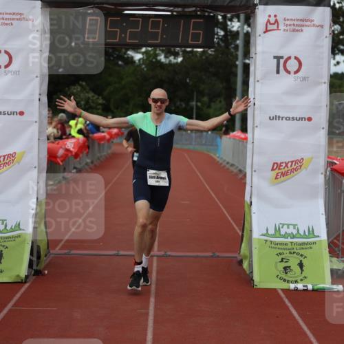 14.06.2026 - 7 Türme Triathlon Andreas Tolksdorf http://msf.ph/oto/9808153 14.06.2026 16:29:15 Ziel 1155, 1281, 1458 meine-sportfotos.de
