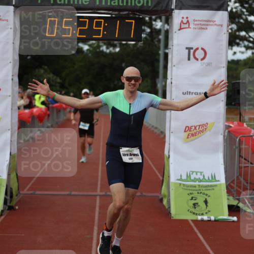 14.06.2026 - 7 Türme Triathlon Andreas Tolksdorf http://msf.ph/oto/9808160 14.06.2026 16:29:16 Ziel 1155, 1281, 1458 meine-sportfotos.de