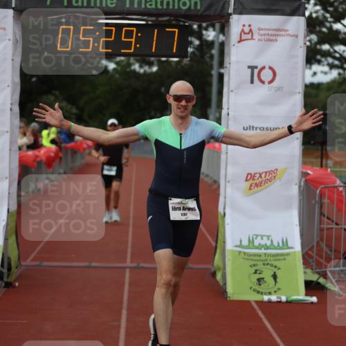 14.06.2026 - 7 Türme Triathlon Andreas Tolksdorf http://msf.ph/oto/9808161 14.06.2026 16:29:16 Ziel 1155, 1281, 1458 meine-sportfotos.de
