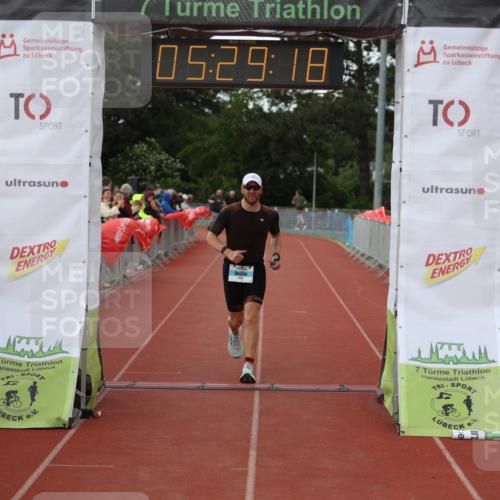 14.06.2026 - 7 Türme Triathlon Andreas Tolksdorf http://msf.ph/oto/9808162 14.06.2026 16:29:17 Ziel 1155, 1281, 1458 meine-sportfotos.de