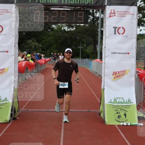 14.06.2026 - 7 Türme Triathlon Andreas Tolksdorf http://msf.ph/oto/9808174 14.06.2026 16:29:18 Ziel 1155, 1281 meine-sportfotos.de