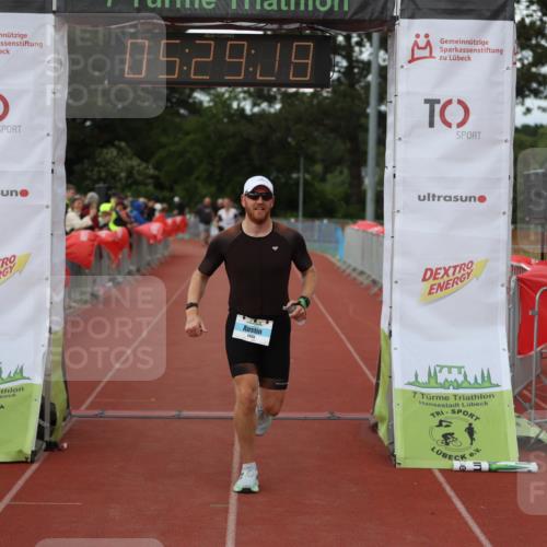 14.06.2026 - 7 Türme Triathlon Andreas Tolksdorf http://msf.ph/oto/9808178 14.06.2026 16:29:19 Ziel 1155, 1281, 1419 meine-sportfotos.de