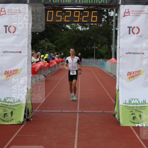 14.06.2026 - 7 Türme Triathlon Andreas Tolksdorf http://msf.ph/oto/9808179 14.06.2026 16:29:25 Ziel 1155, 1419 meine-sportfotos.de
