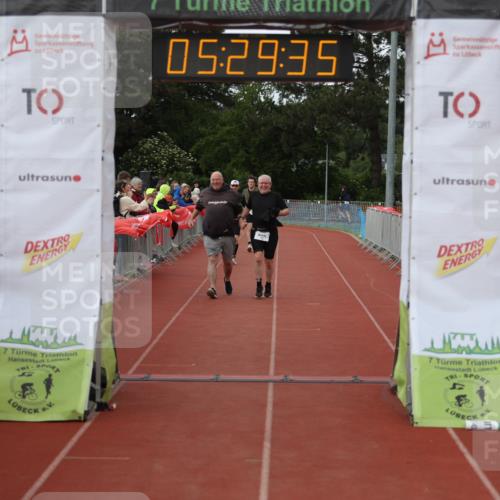 14.06.2026 - 7 Türme Triathlon Andreas Tolksdorf http://msf.ph/oto/9808202 14.06.2026 16:29:34 Ziel 714, 1195, 1419 meine-sportfotos.de
